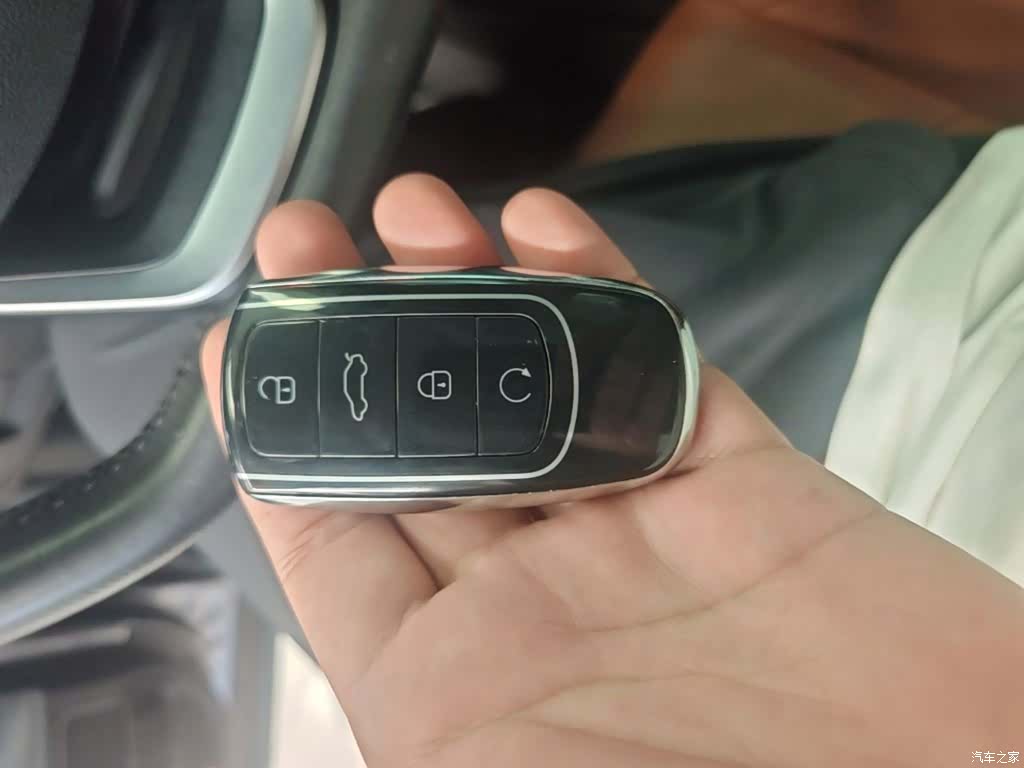 Chery Tiggo 8, 2022 9