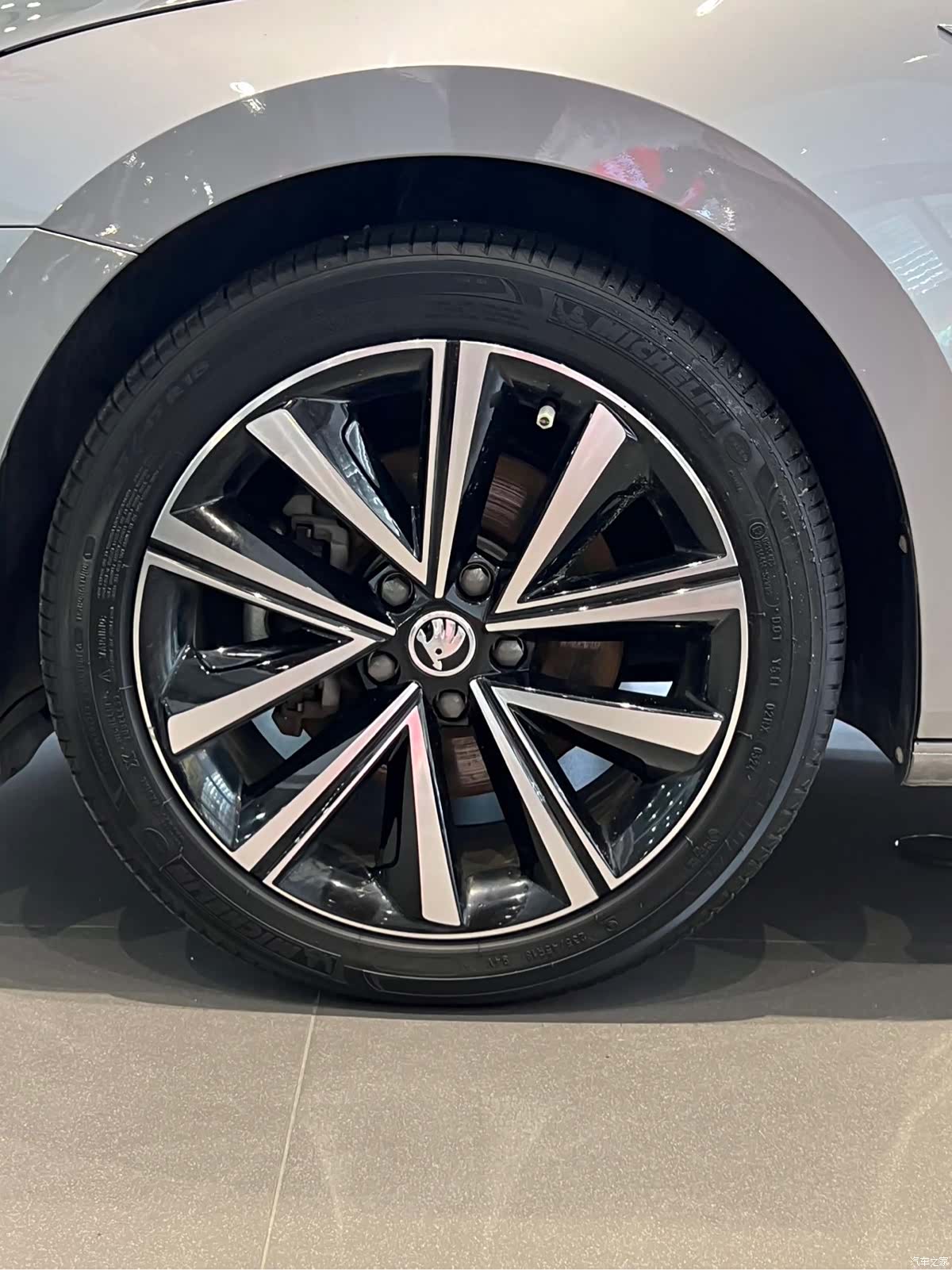 Skoda Superb, 2023 18
