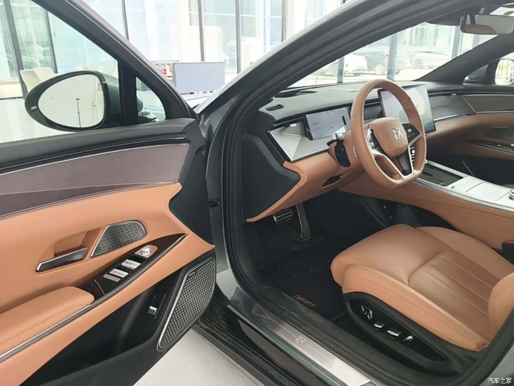 BYD Han, 2025 16