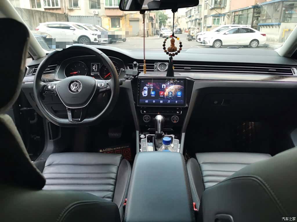 Volkswagen Magotan, 2018 10