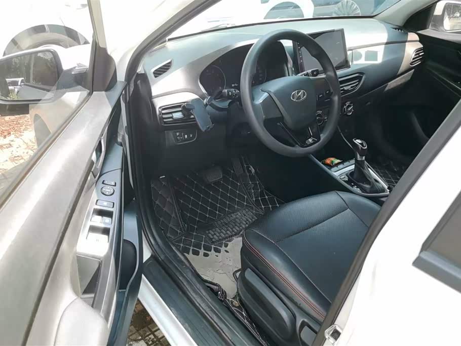 Hyundai Yuedong