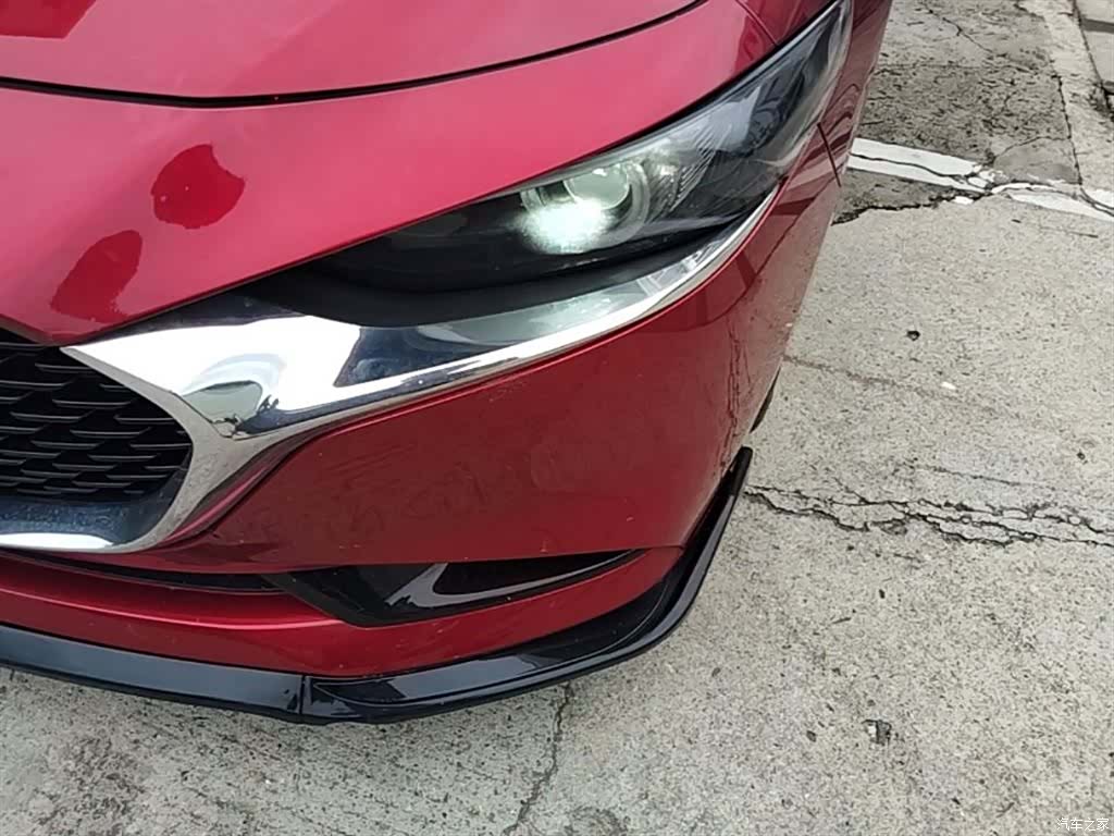 Mazda Mazda3, 2023 24