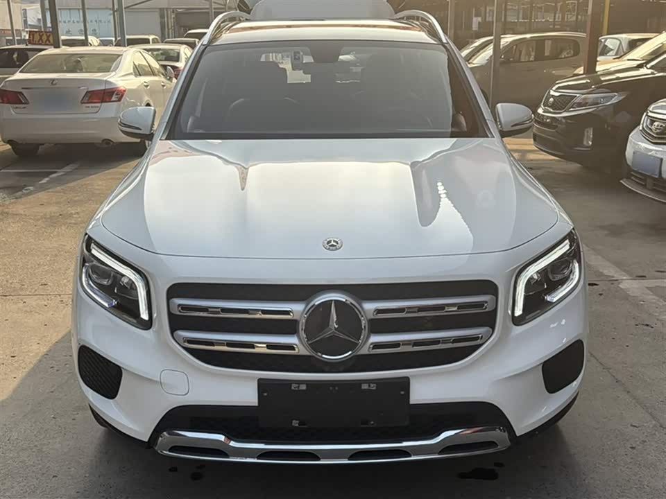 Mercedes-Benz GLB