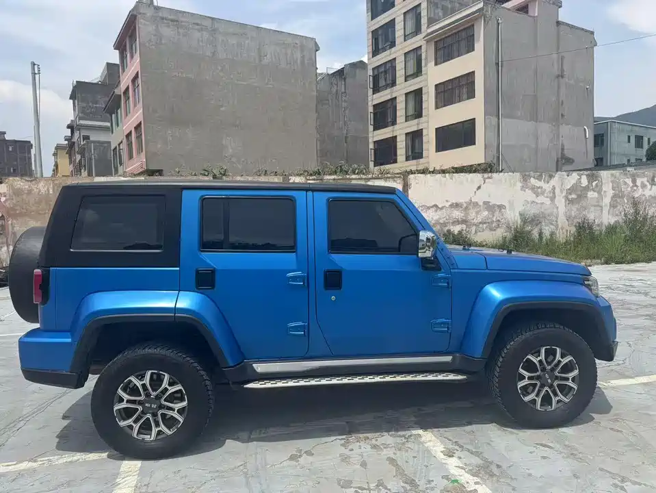 Beijing BJ40