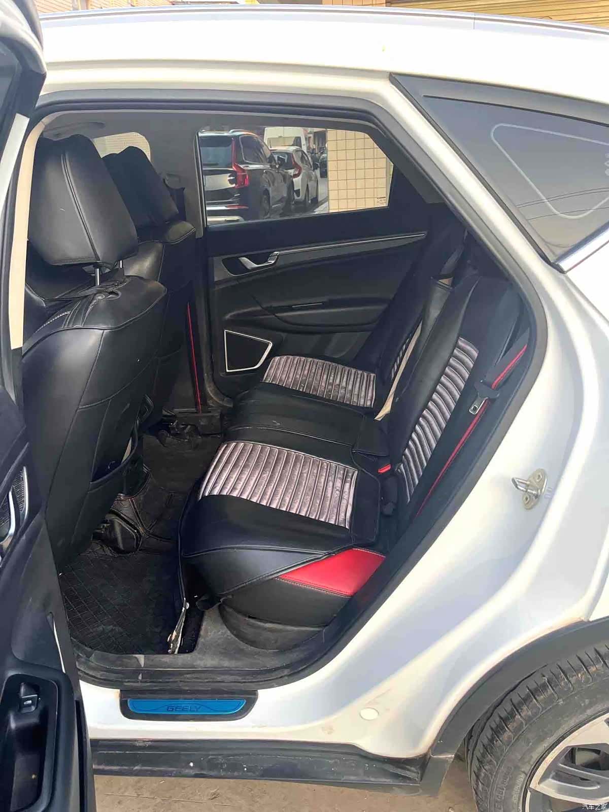 Geely Emgrand, 2021 все фото