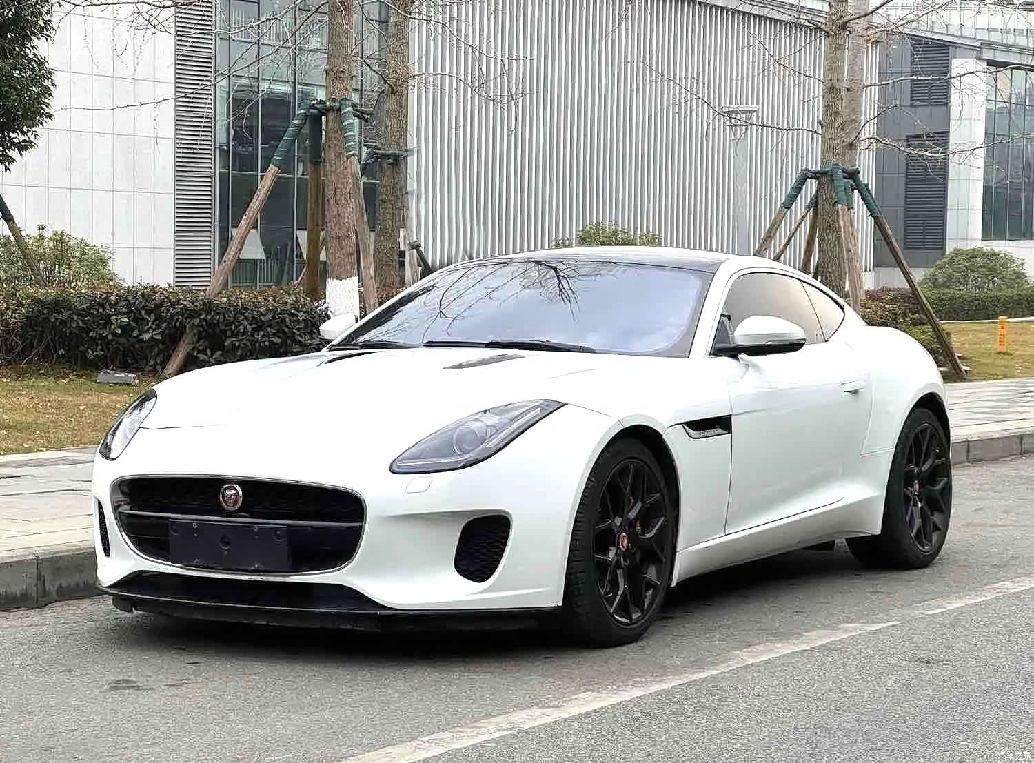 Jaguar F-TYPE