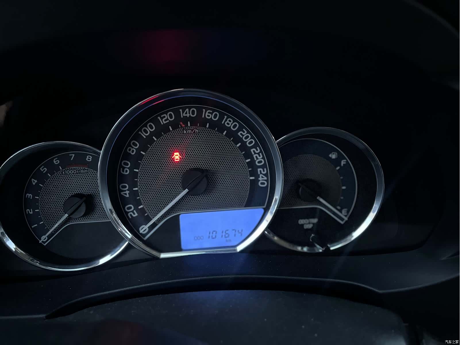 Toyota Corolla, 2015 7