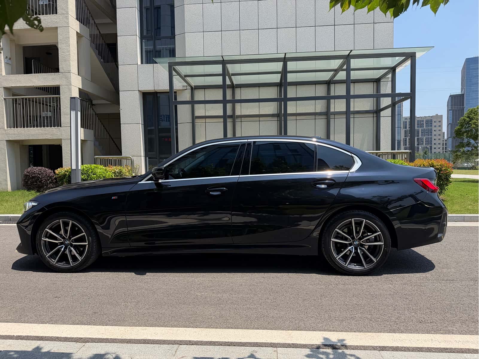 BMW 3 Series, 2024 7