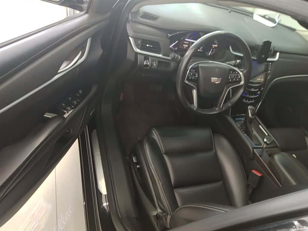 Cadillac XTS, 2018 15