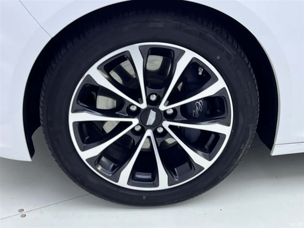 Cadillac CT5, 2022 11