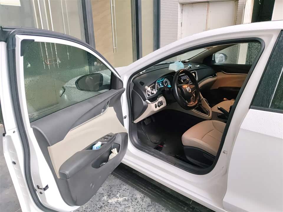 Buick Yinglang Buick Yinglang