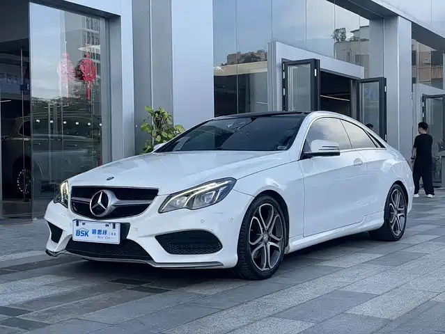 Mercedes-Benz E-Class 2015 — купить из Китая под заказ