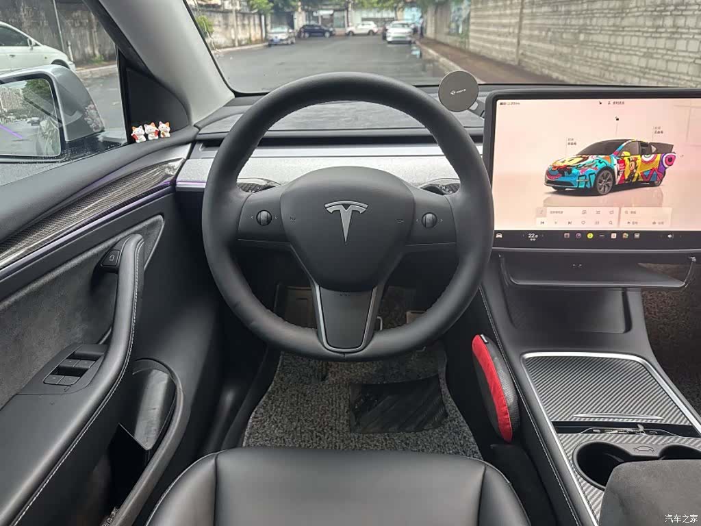 Tesla Model Y, 2024 23