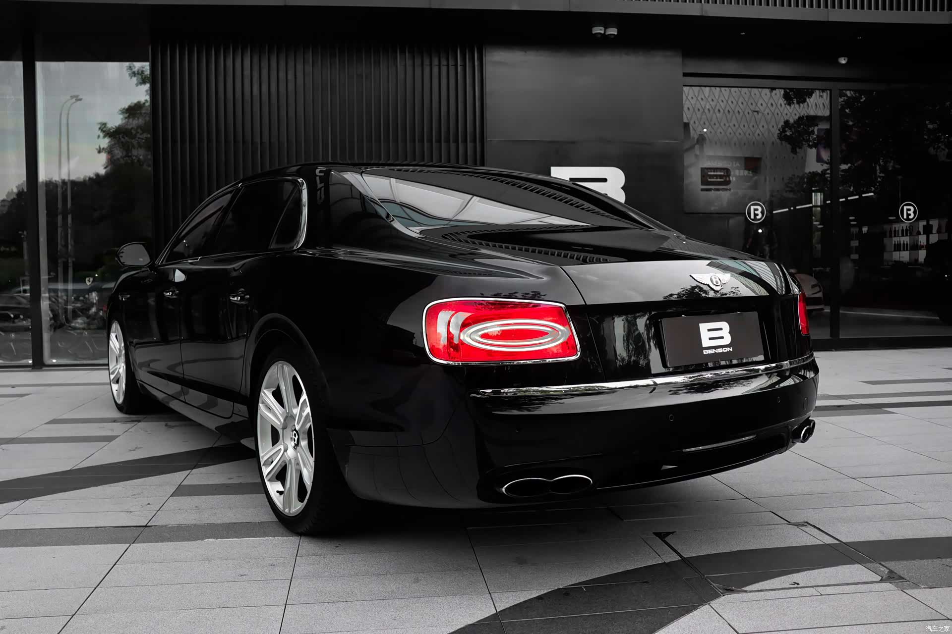 Bentley Flying Spur, 2014 все фото