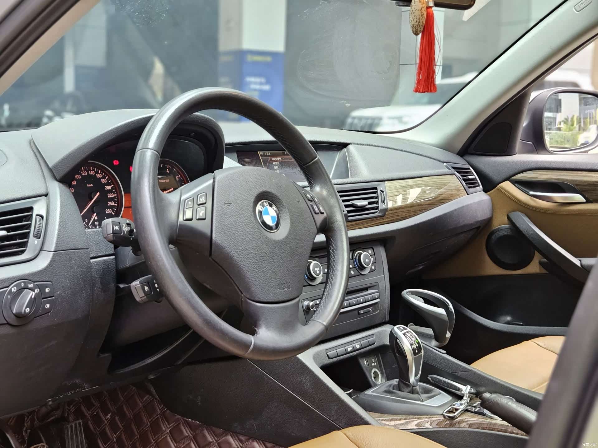 BMW X1, 2012 9