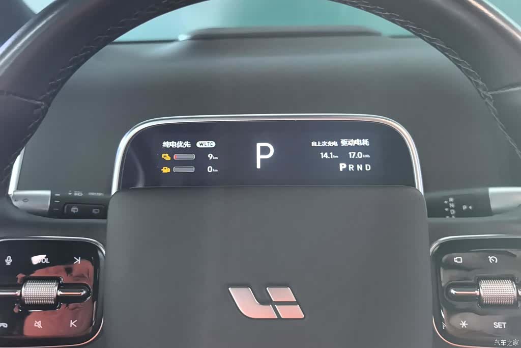 Li Auto L9, 2024 14