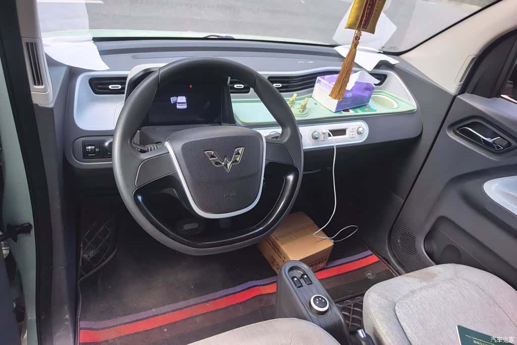 Wuling MINIEV, 2021 12