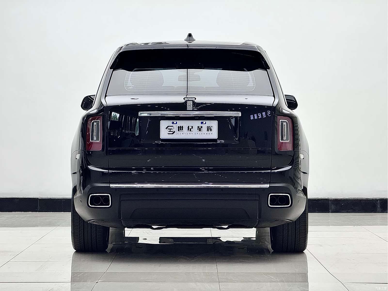 Rolls-Royce Cullinan, 2022 11