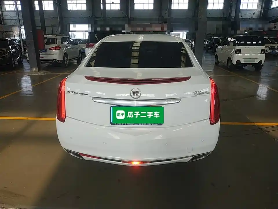 Cadillac XTS