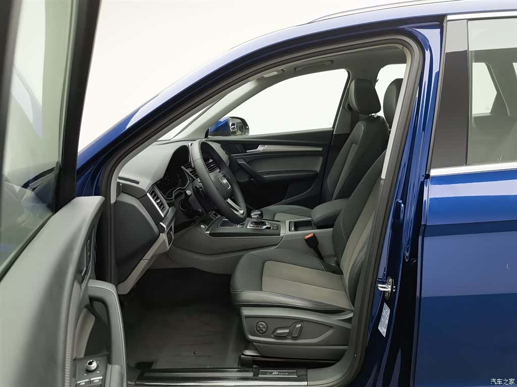 Audi Q5L, 2019 10