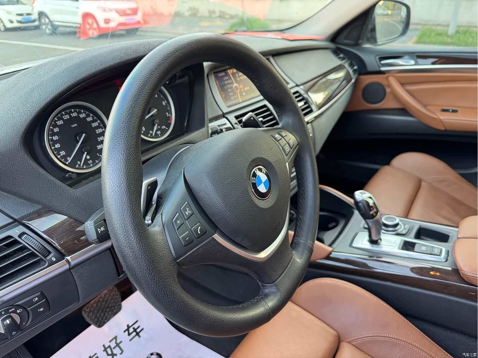 BMW X6, 2013 9