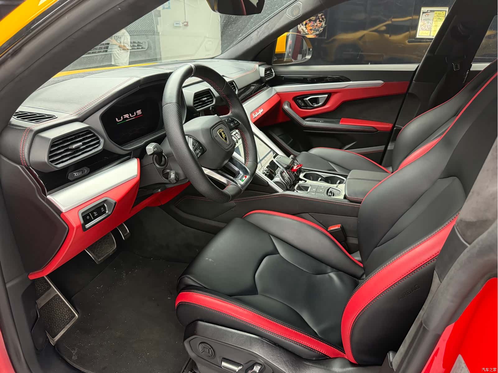 Lamborghini Urus, 2019 8