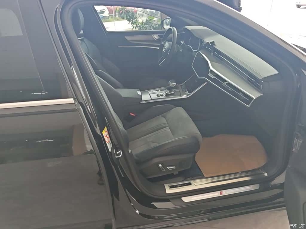 Audi A6L, 2024 25