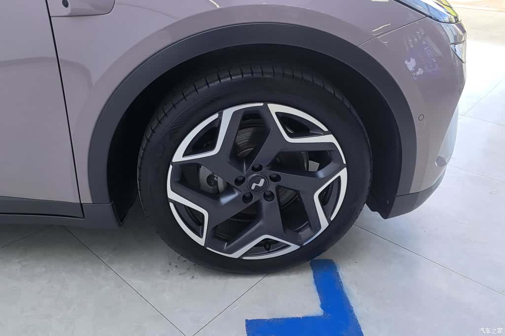 NIO L60, 2025 6