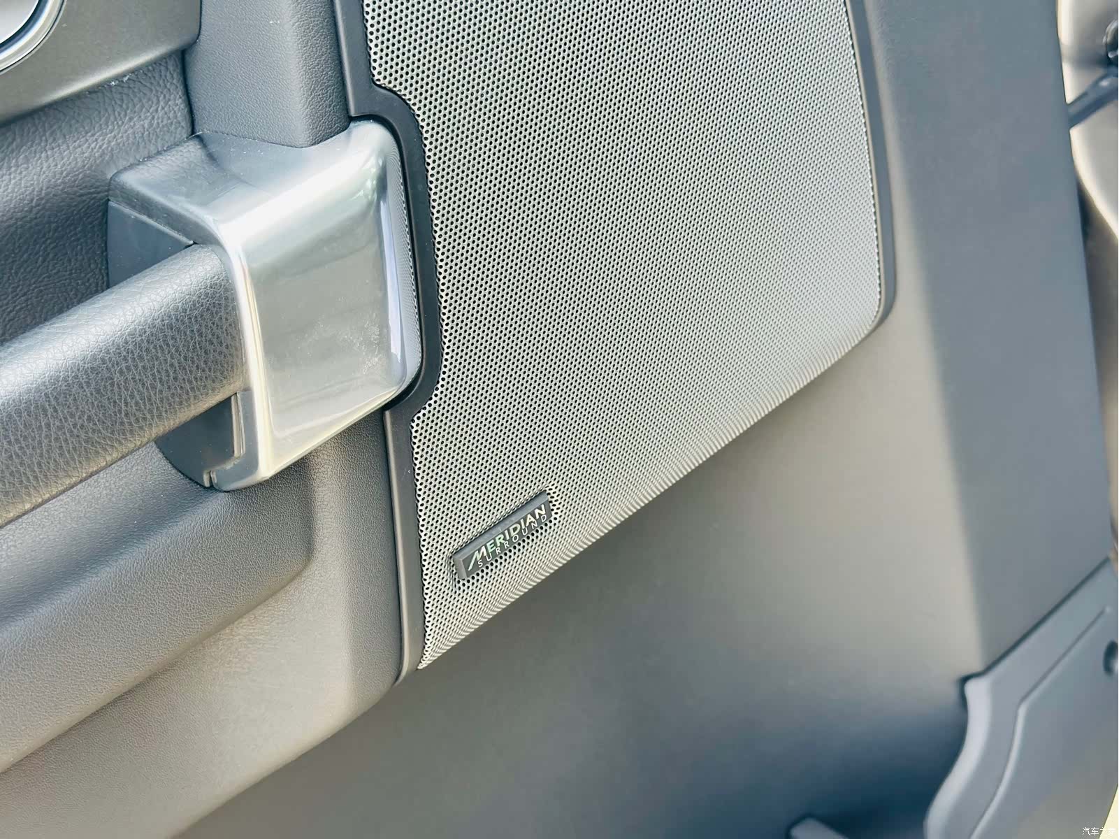 Land Rover Discovery, 2016 15