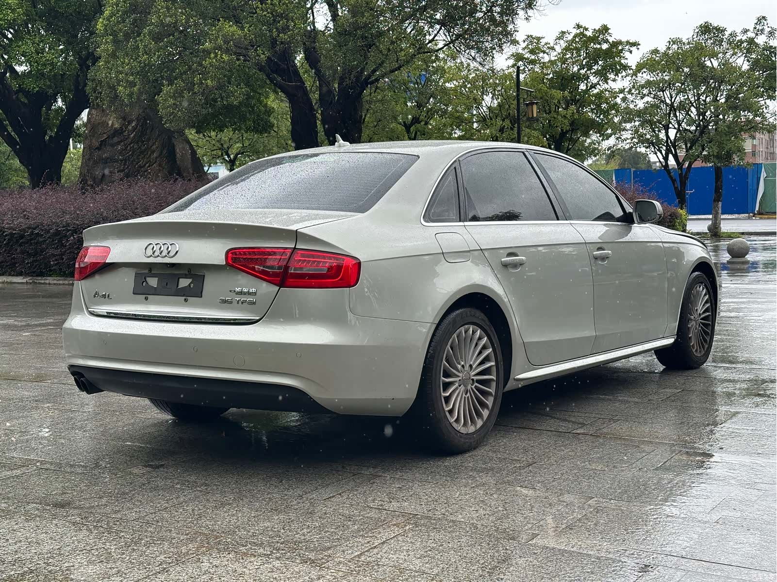 Audi A4L, 2015 6
