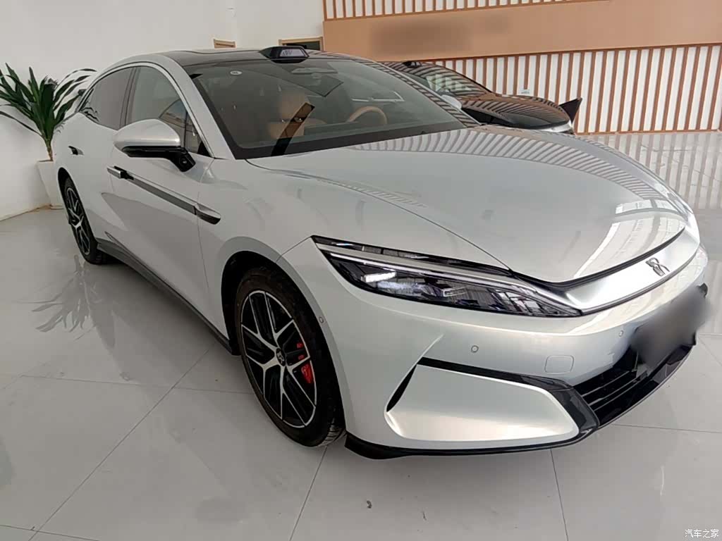 BYD Han, 2025 22