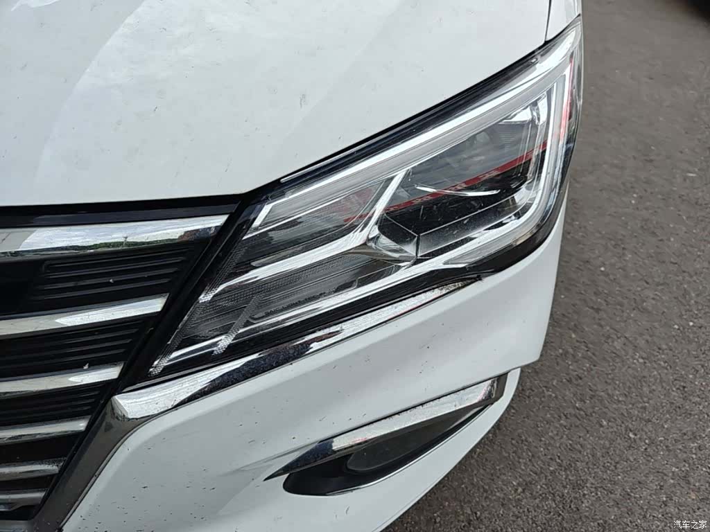 Roewe i5, 2019 24