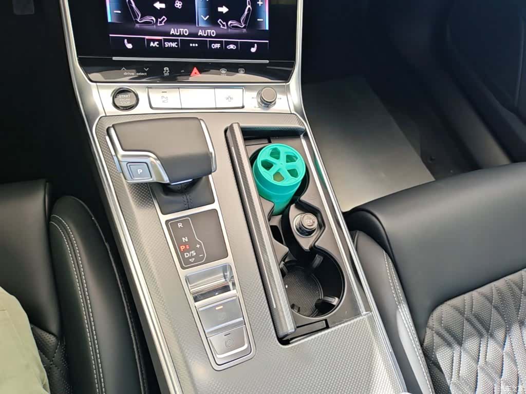 Audi A6L, 2025 21