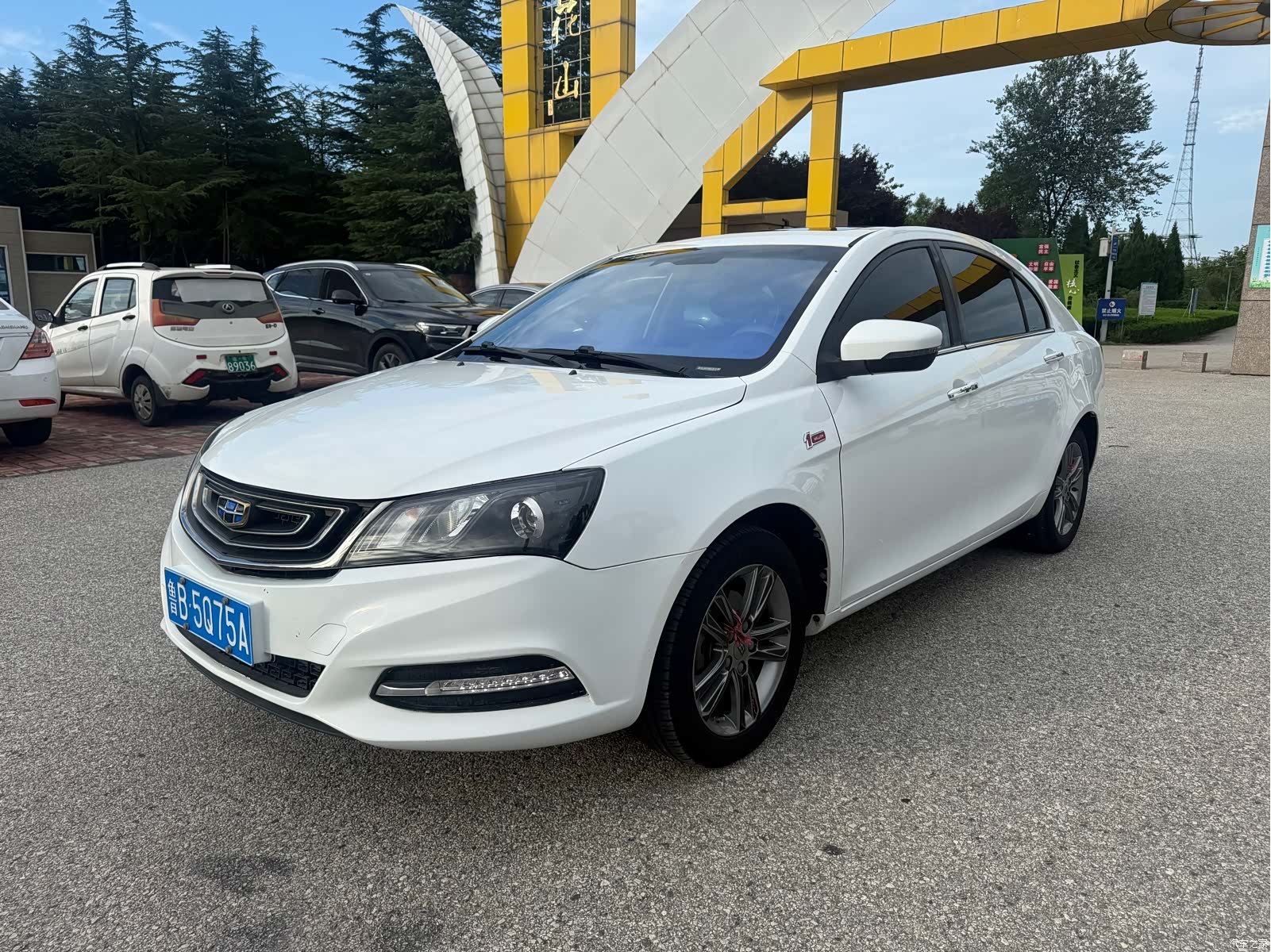 Geely Emgrand, 2016 1