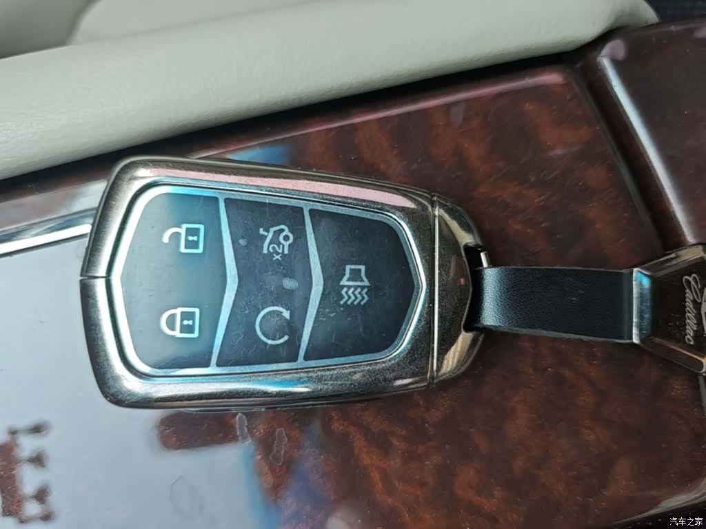Cadillac XTS, 2017 9
