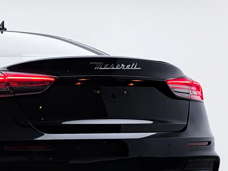 Maserati President