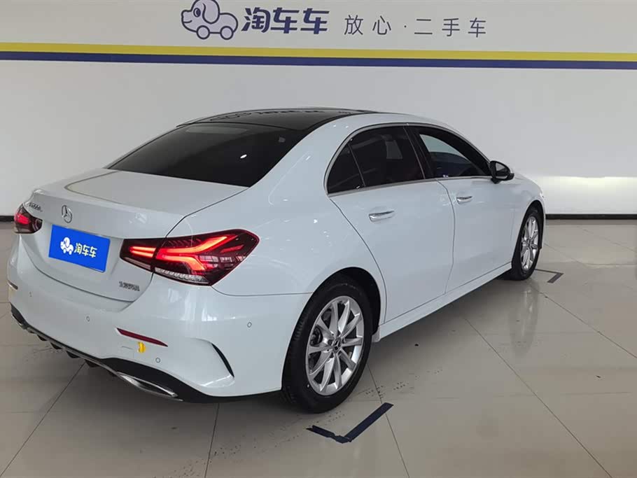 Mercedes-Benz Class A Mercedes-Benz Class A