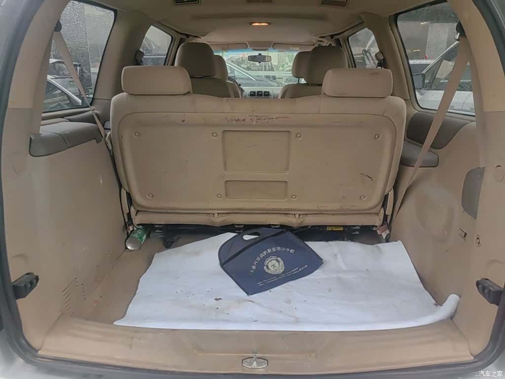Buick GL8, 2016 12