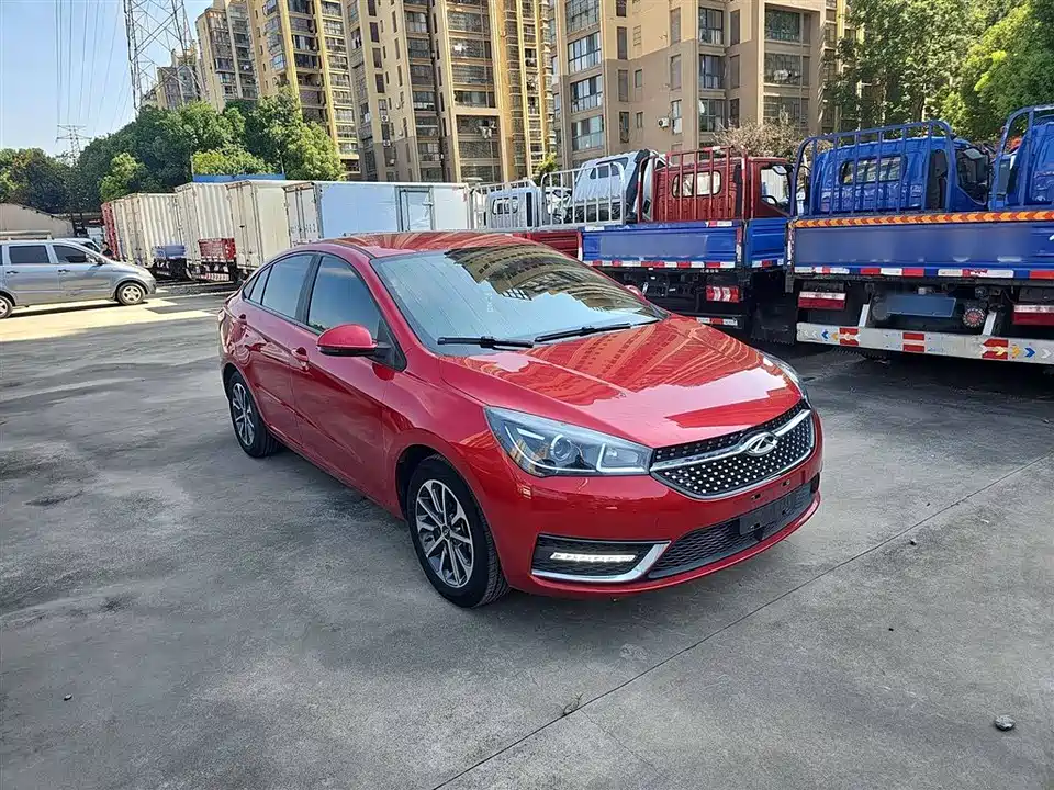 Chery Arrizo 5