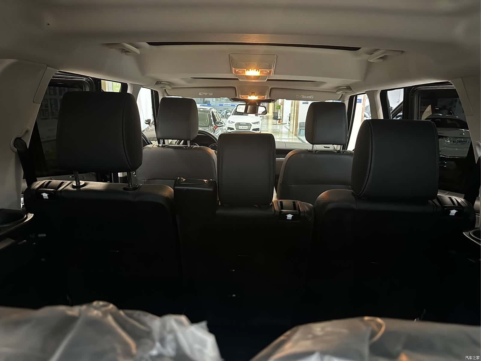 Land Rover Discovery, 2016 17