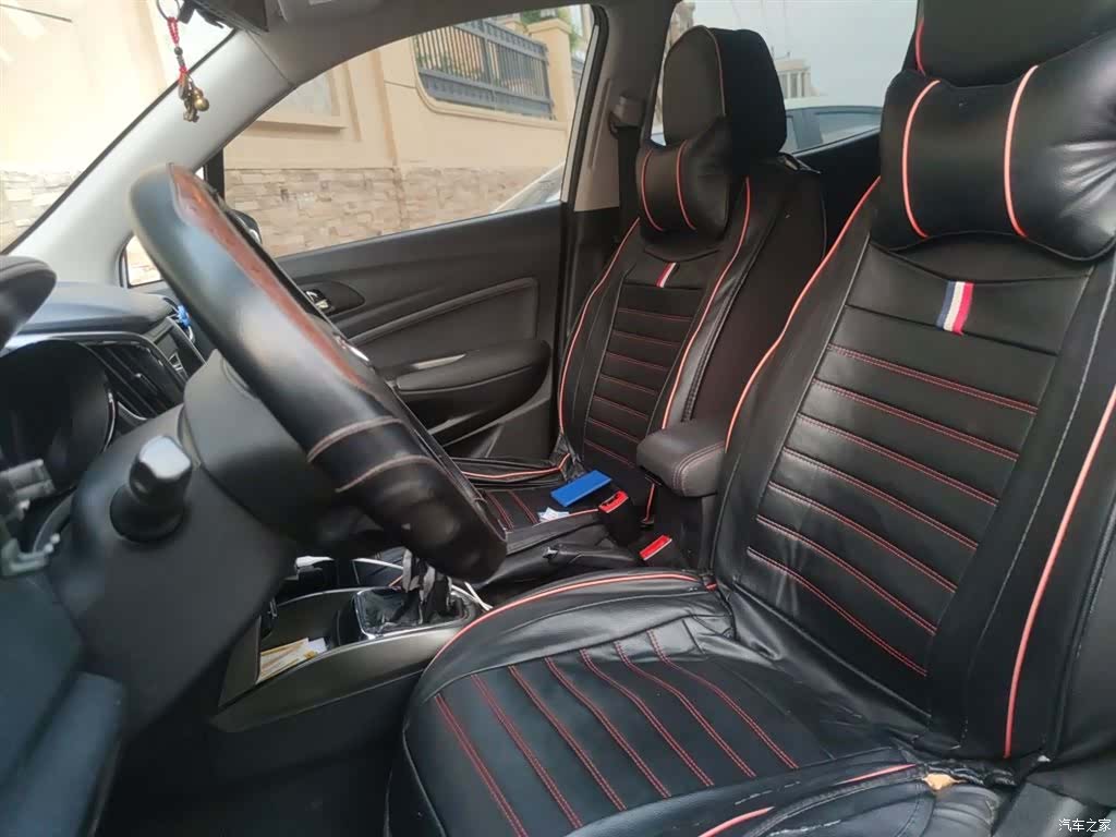 Changan CS15, 2017 7
