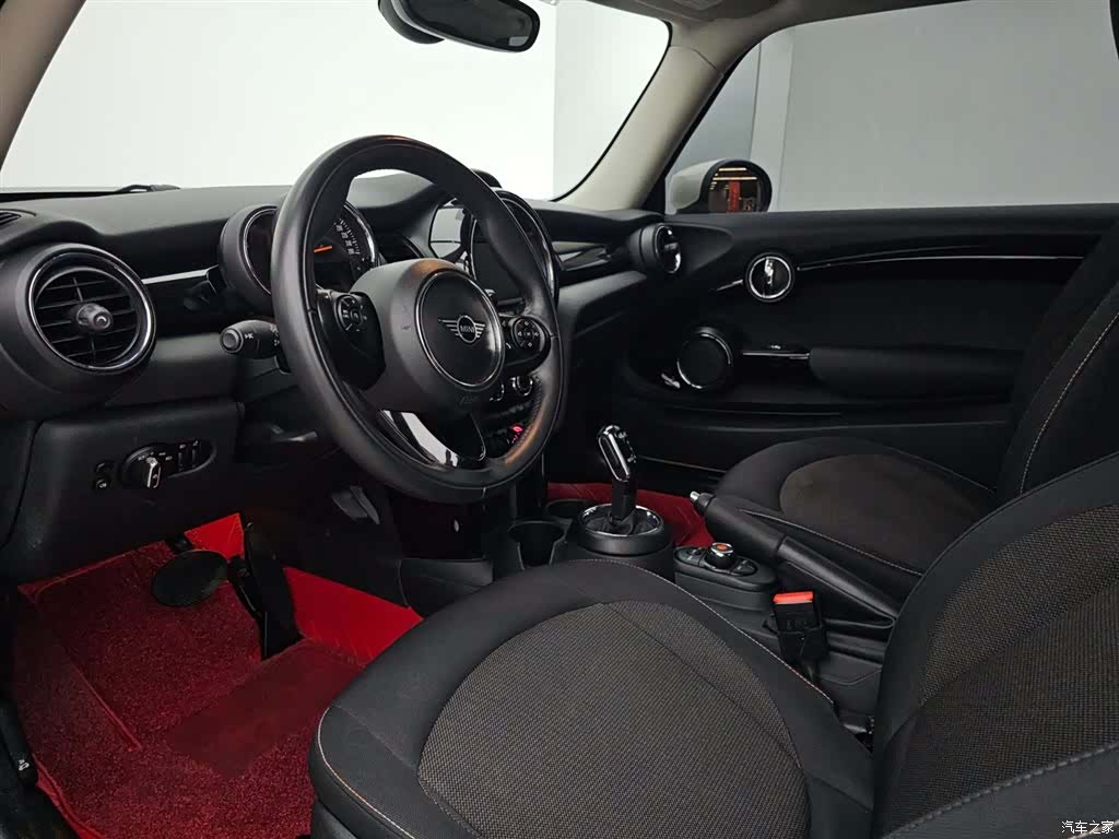 Mini ONE, 2021 6