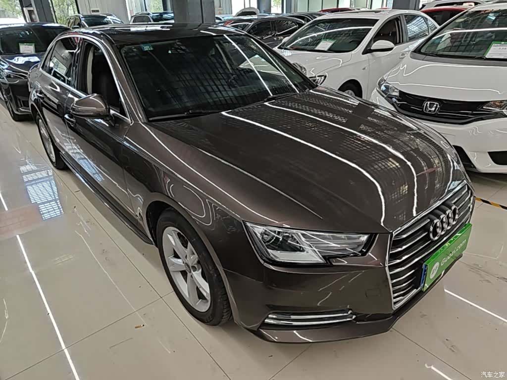 Audi A4L, 2016 4