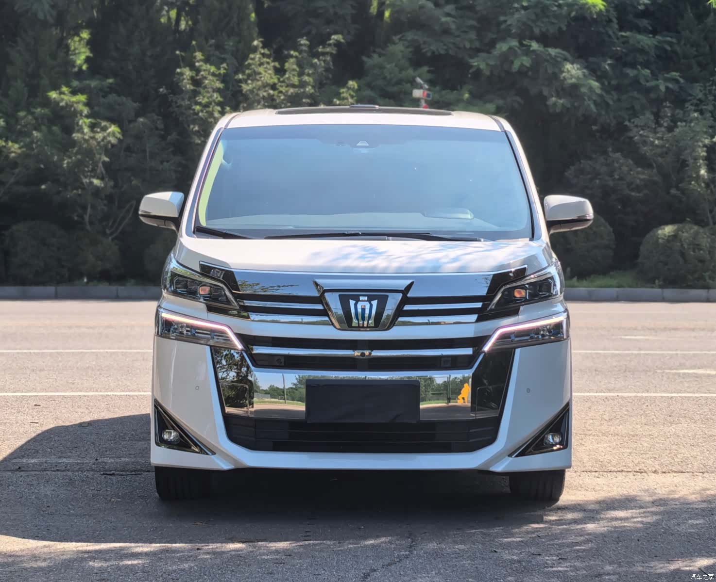 Toyota Vellfire, 2021 2