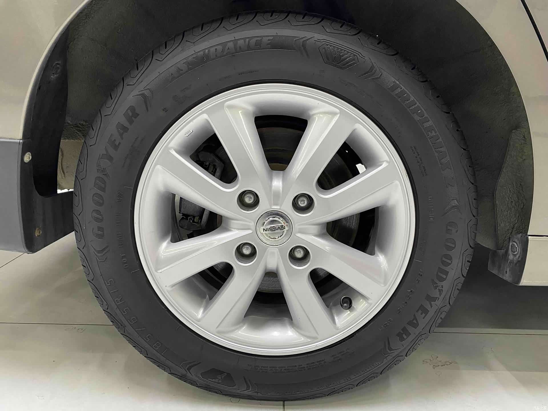 Nissan Sylphy, 2017 10