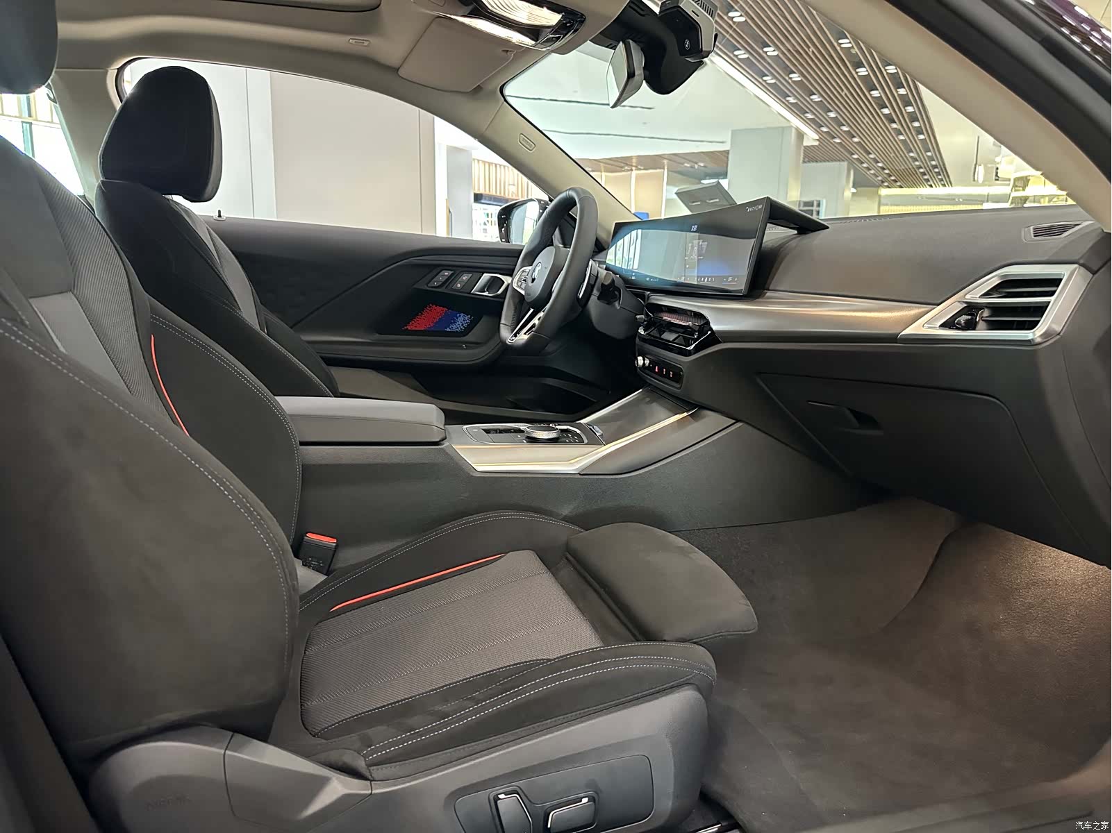 BMW 2 Series, 2025 4