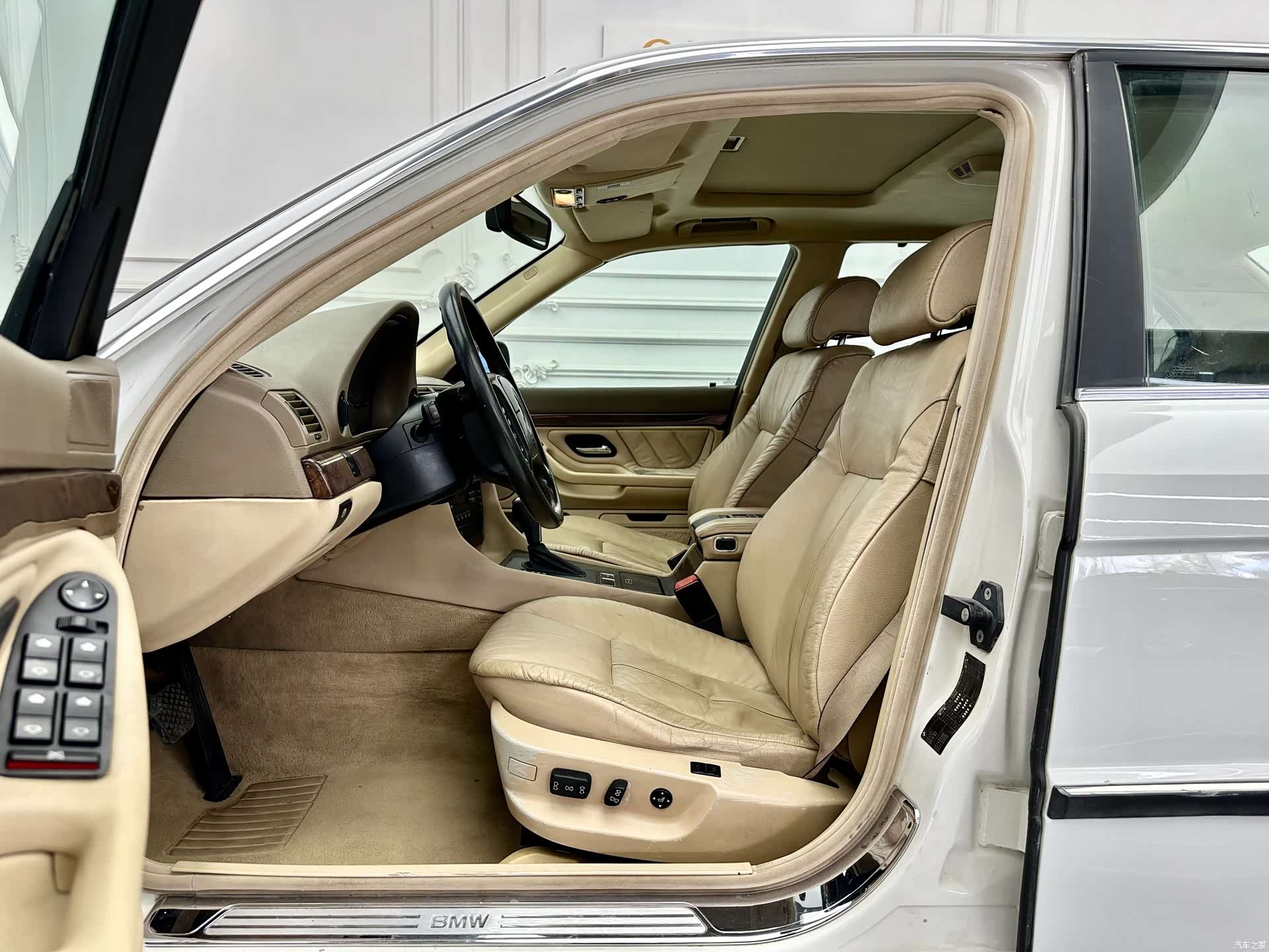 BMW 7 Series, 2001 6
