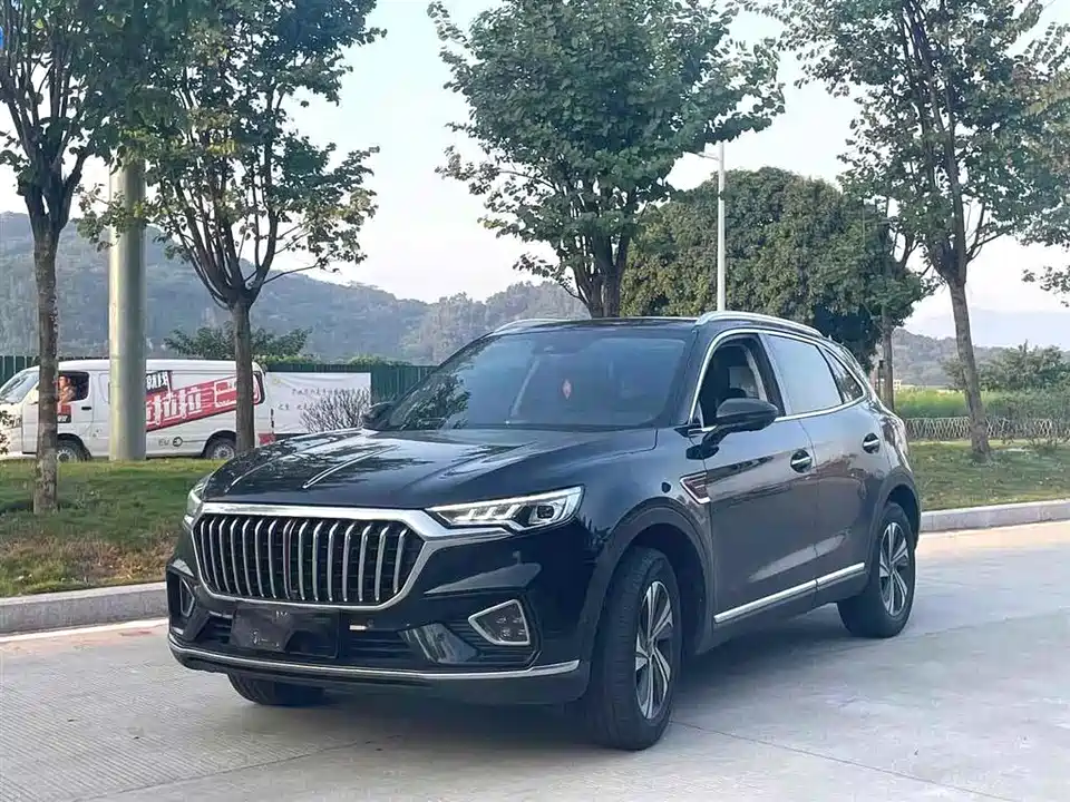 Hongqi HS5
