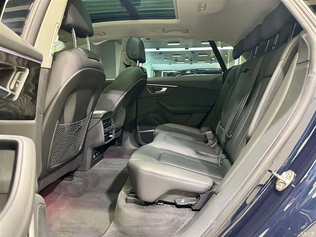 Audi Q8, 2024 19