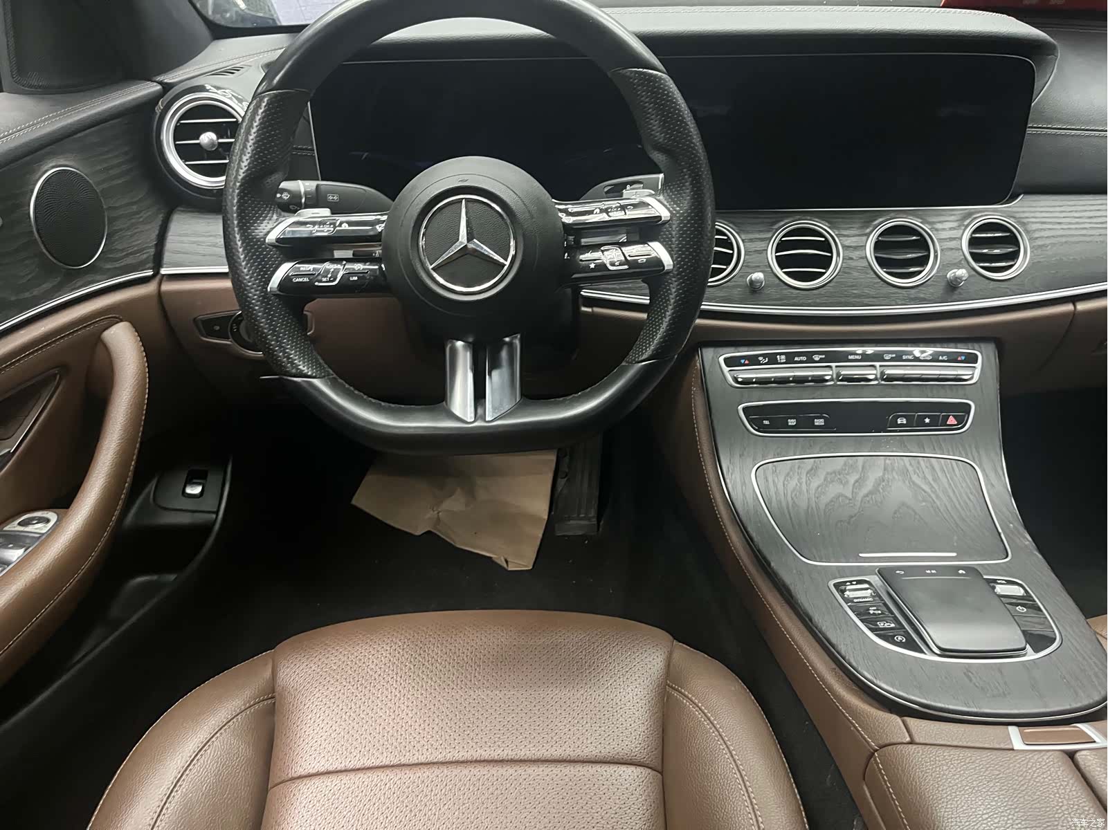 Mercedes-Benz E-Class, 2021 10